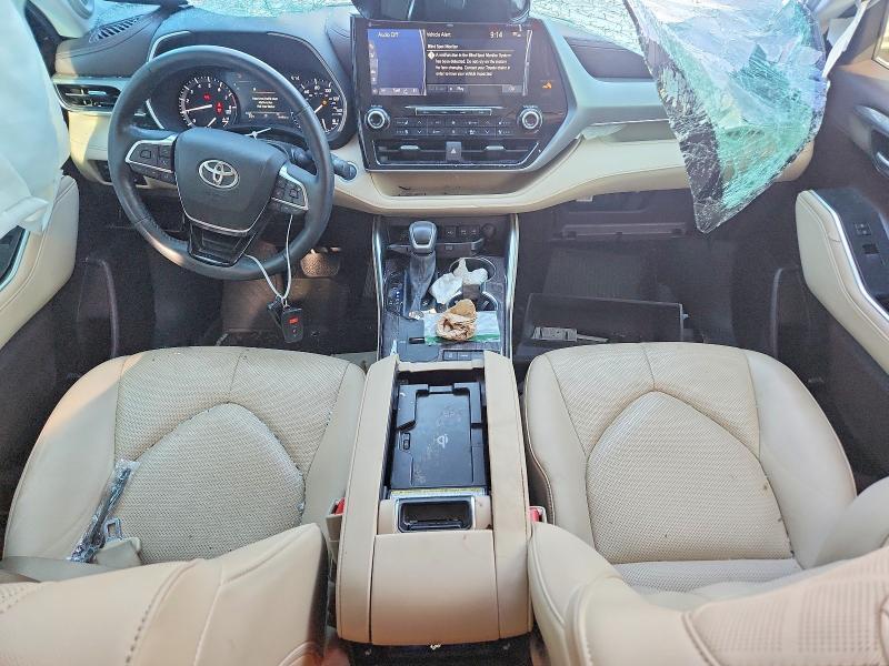 2021 Toyota Highlander Platinum