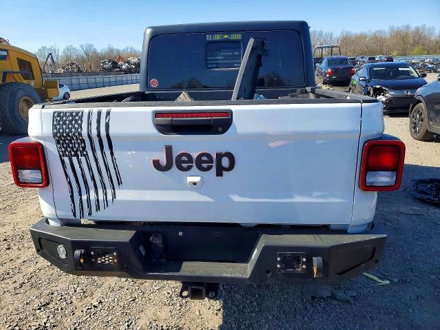 2022 Jeep Gladiator Mojave