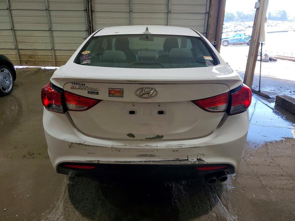 2013 Hyundai Elantra Coupe se