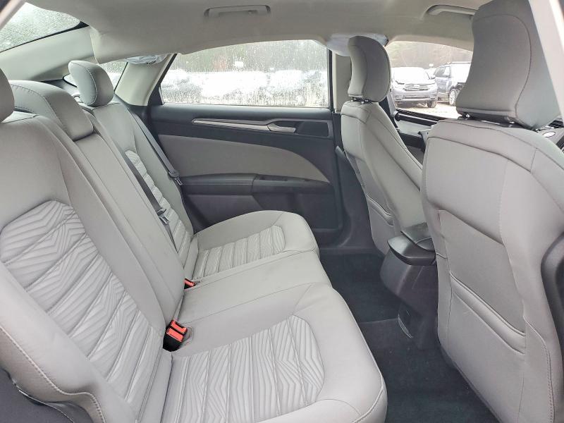 2016 Ford Fusion s