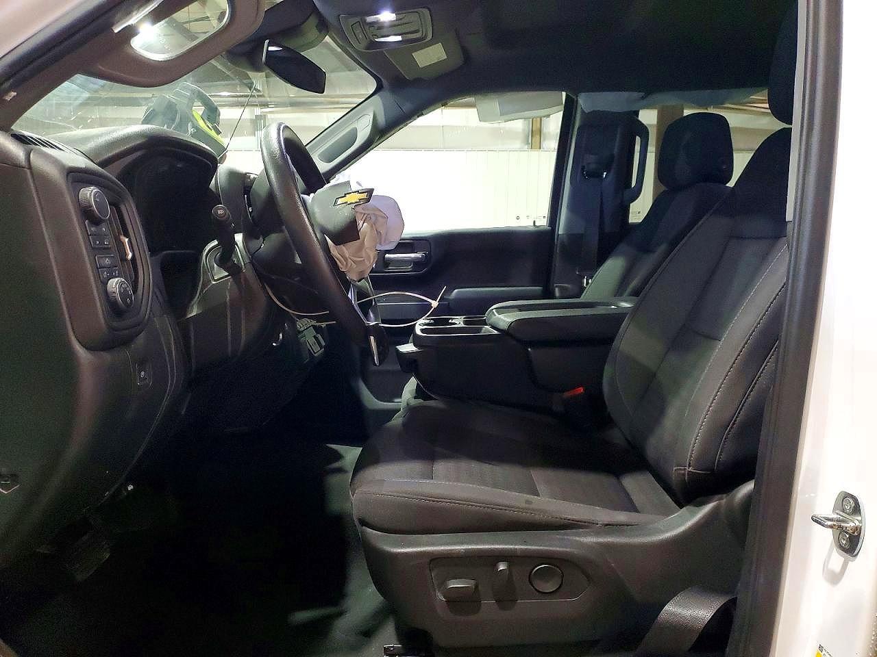 2022 Chevrolet Silverado K1500 Custom