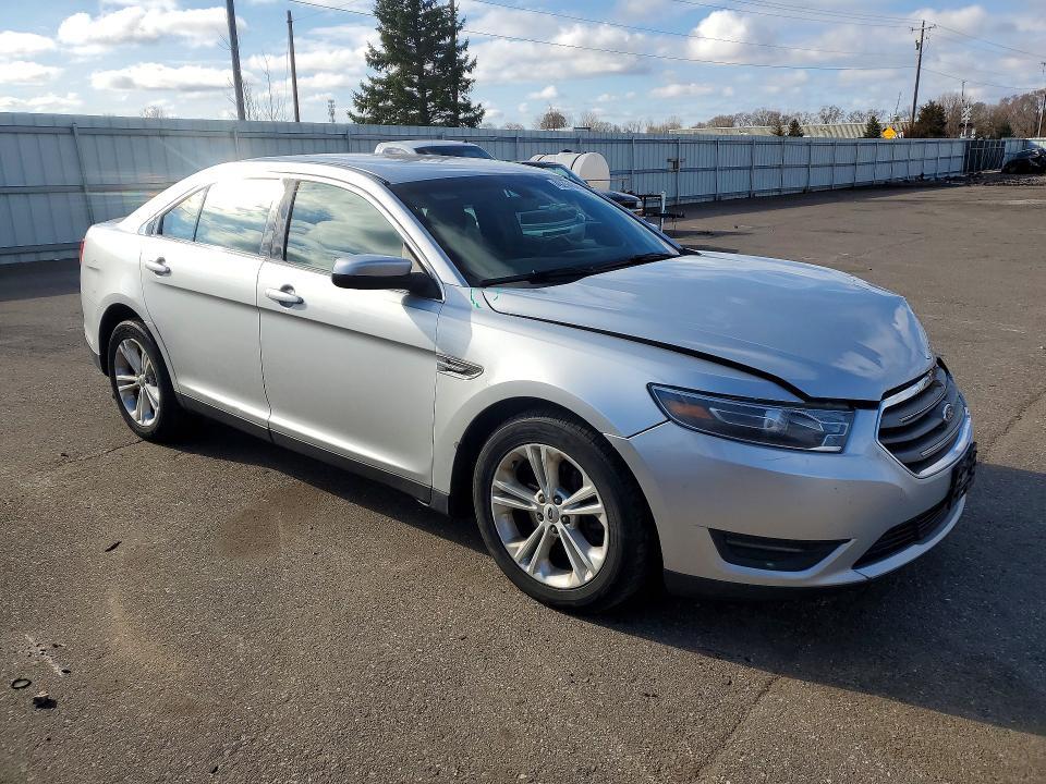 2014 Ford Taurus sel