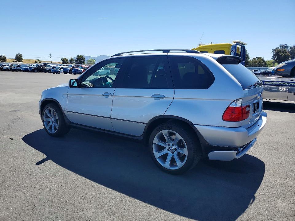 2005 BMW X5 4.8is