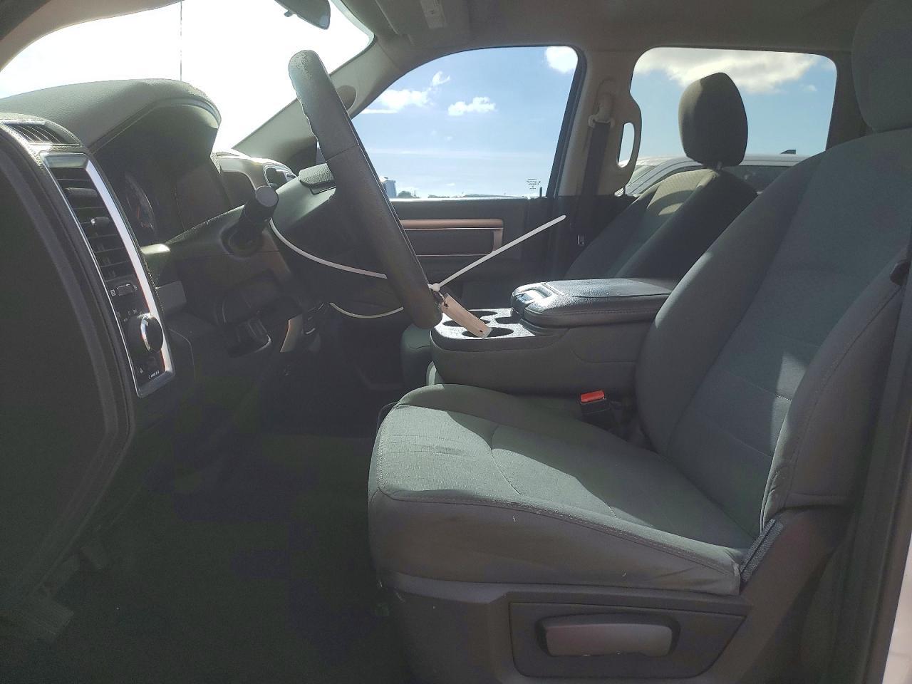 2018 Dodge RAM 1500 SLT
