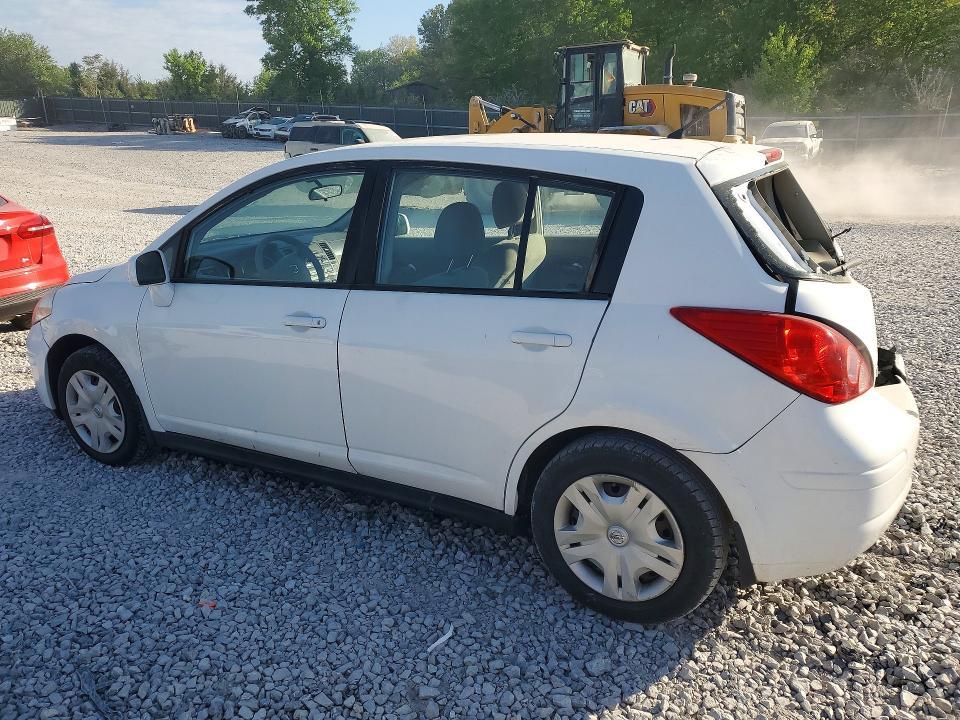 2010 Nissan Versa 1.8 s