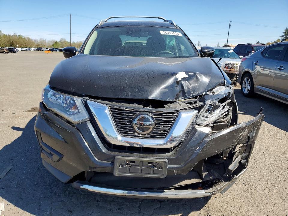 2020 Nissan Rogue sv