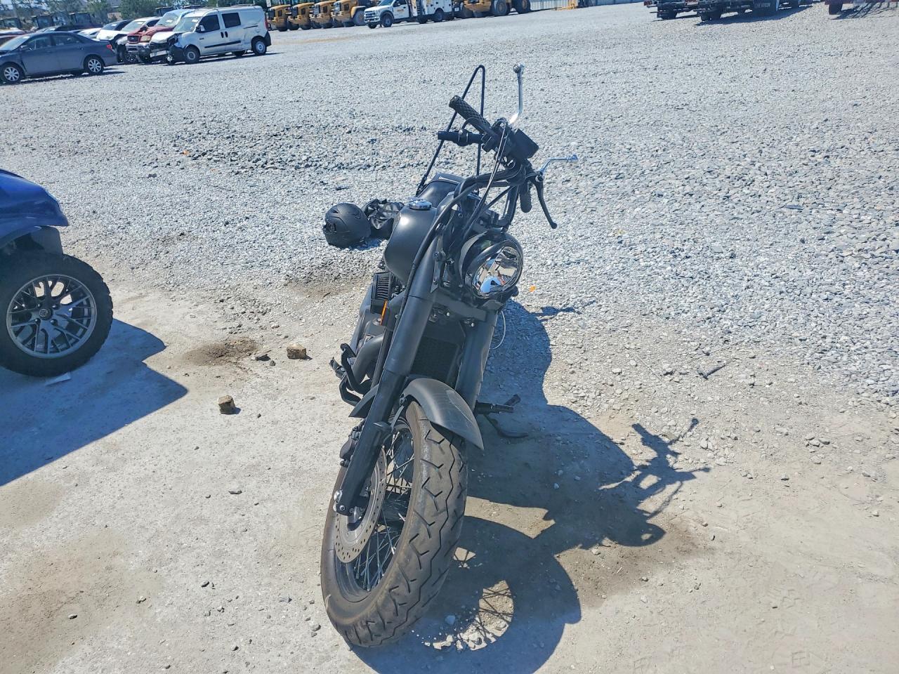 2023 Honda VT750 C2B