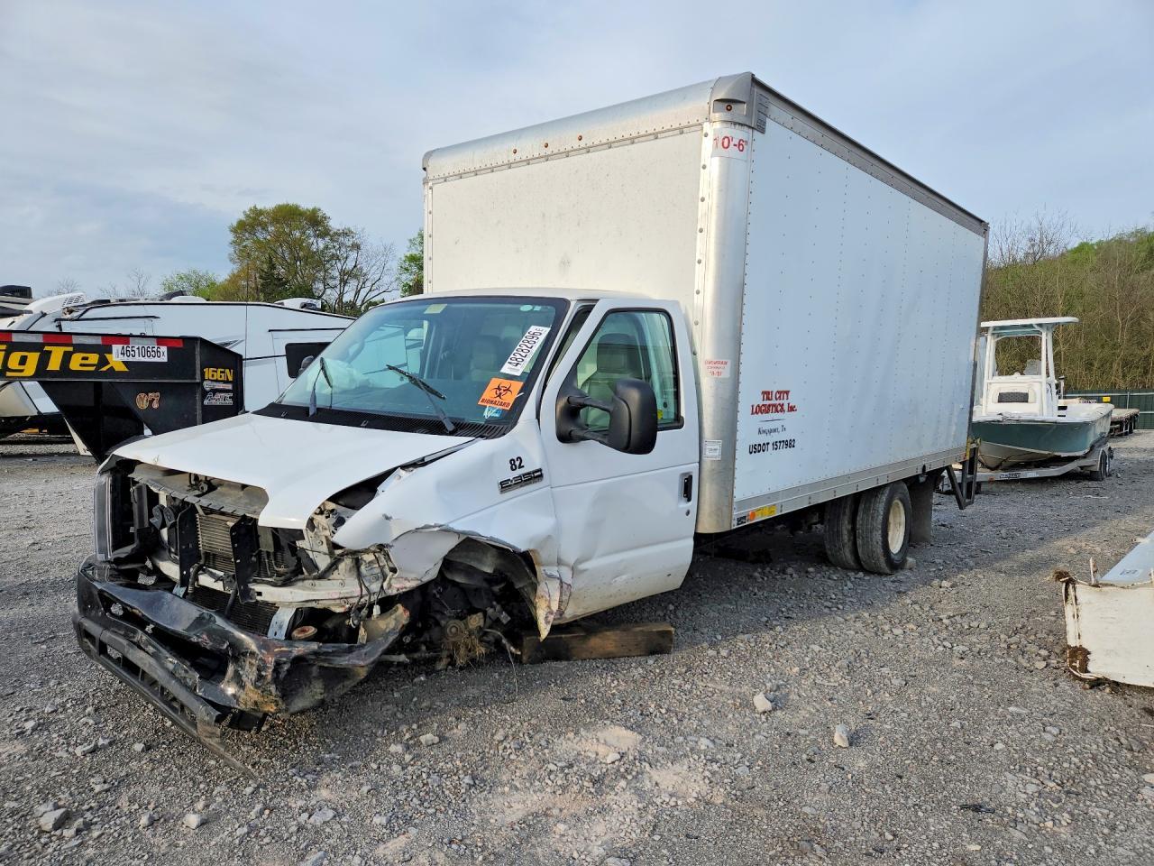 2019 Ford E350 BOX Truck