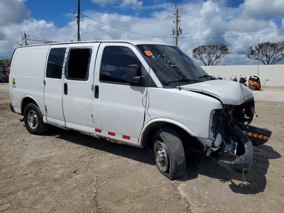2013 Chevrolet Express G2500