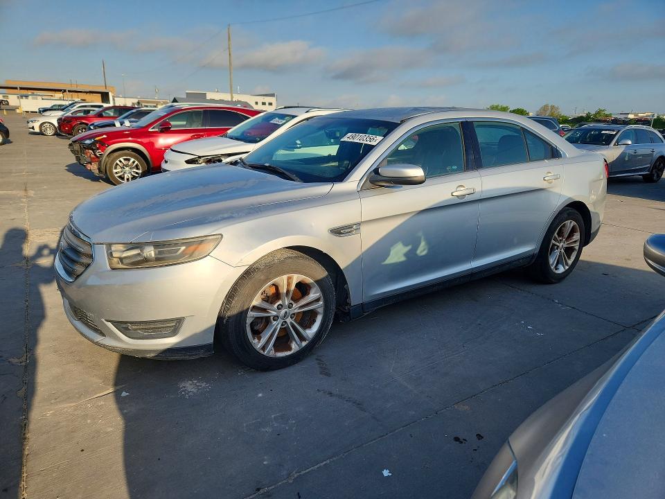 2014 Ford Taurus sel