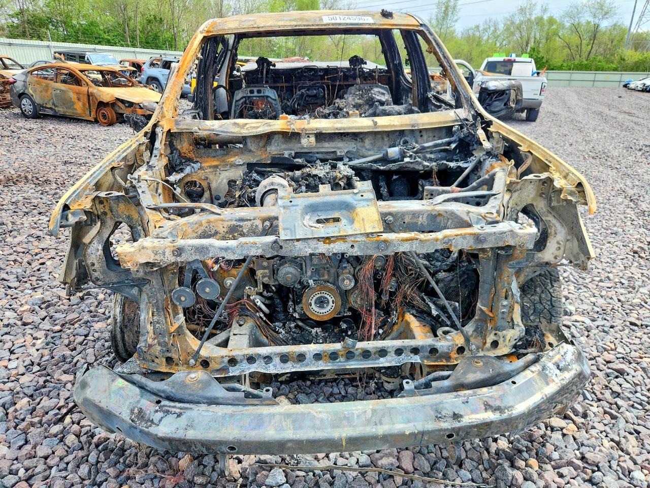 2022 GMC Sierra K1500 SLT