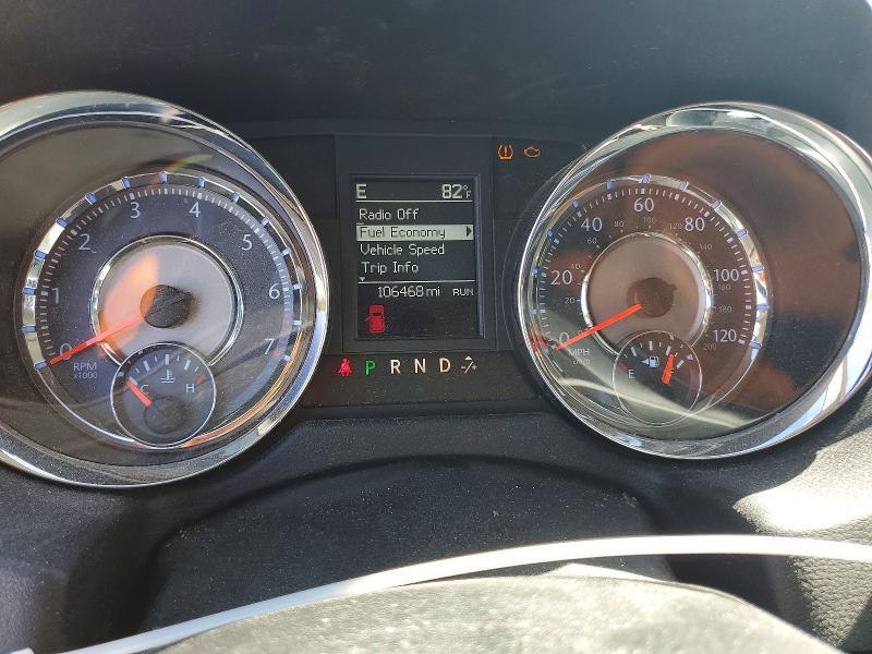 2016 Chrysler Town & Country Touring