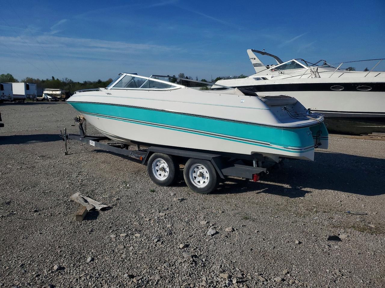 1994 Four Winds Boat