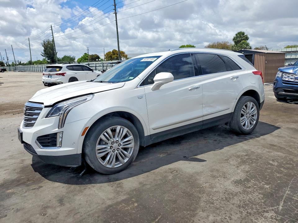 2019 Cadillac XT5 Premium Luxury