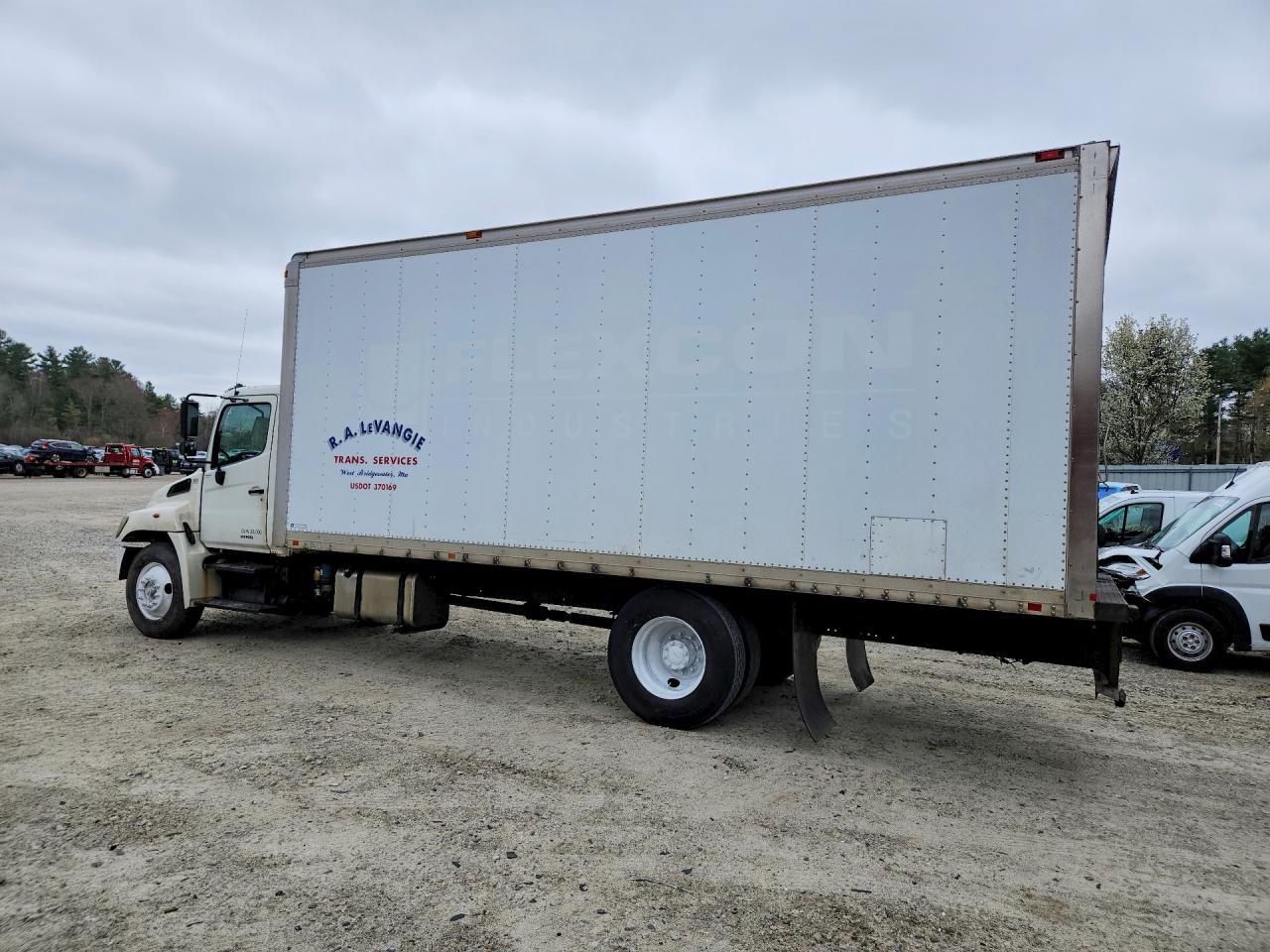 2008 Hino 258/268 BOX Truck
