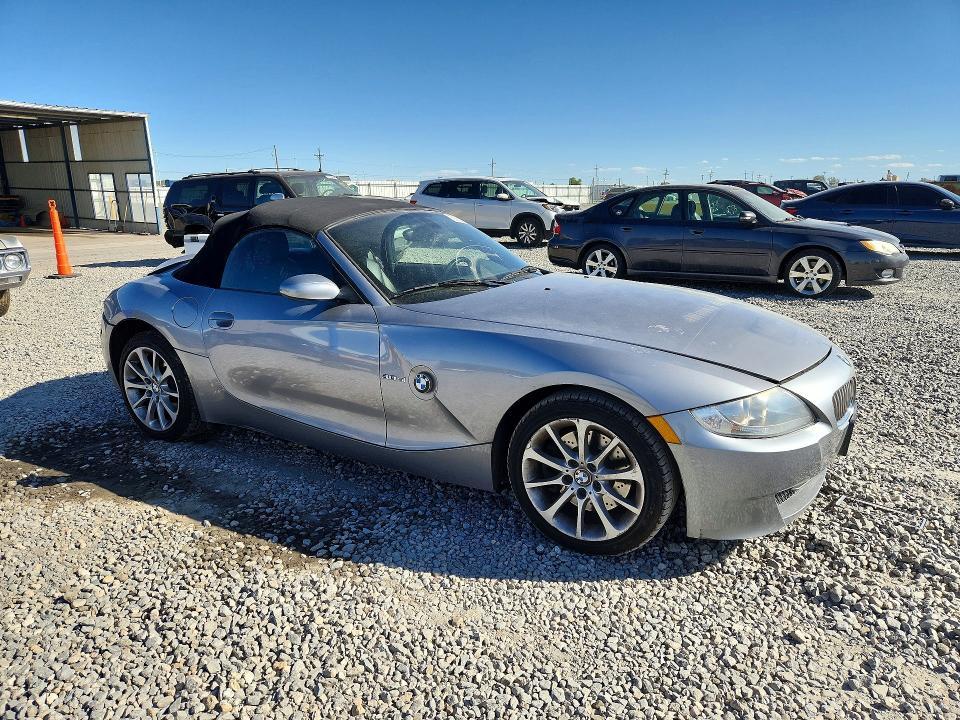 2006 BMW Z4 3.0si