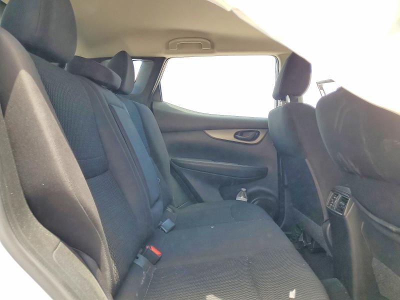 2017 Nissan Rogue Sport s