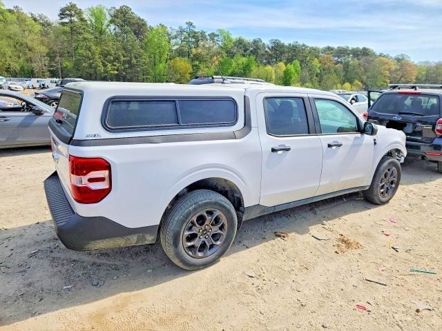 2023 Ford Maverick XL