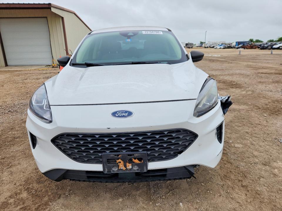 2020 Ford Escape s