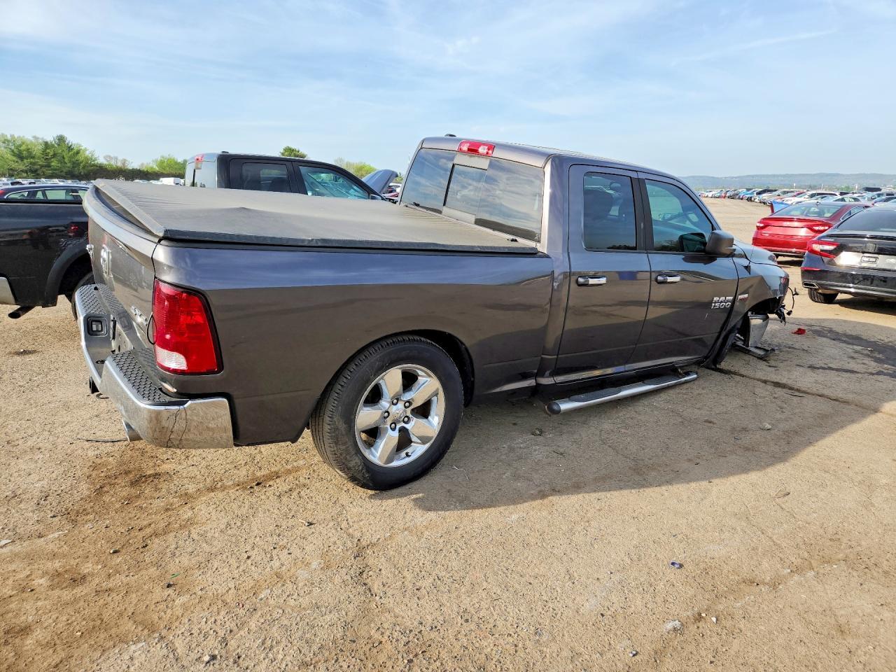2014 Dodge RAM 1500 SLT