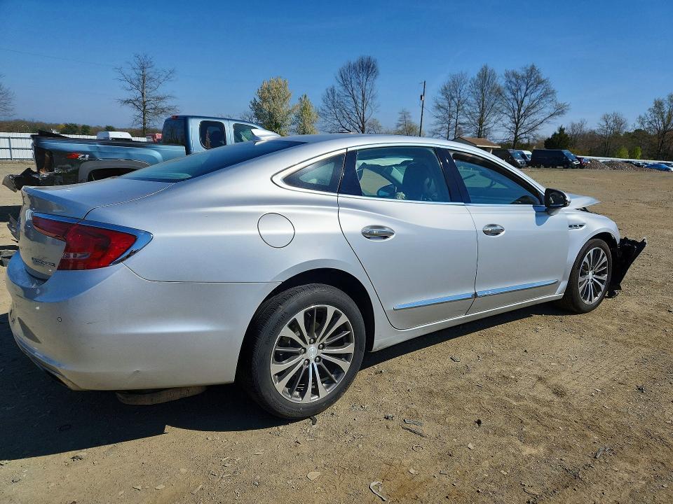 2017 Buick Lacrosse Essence