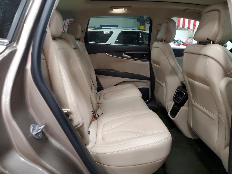 2020 Lincoln Nautilus Reserve