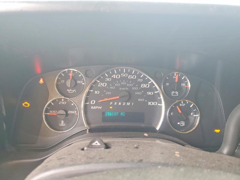 2012 GMC Savana box Truck