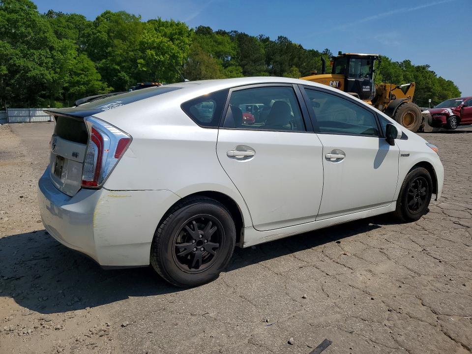 2015 Toyota Prius two