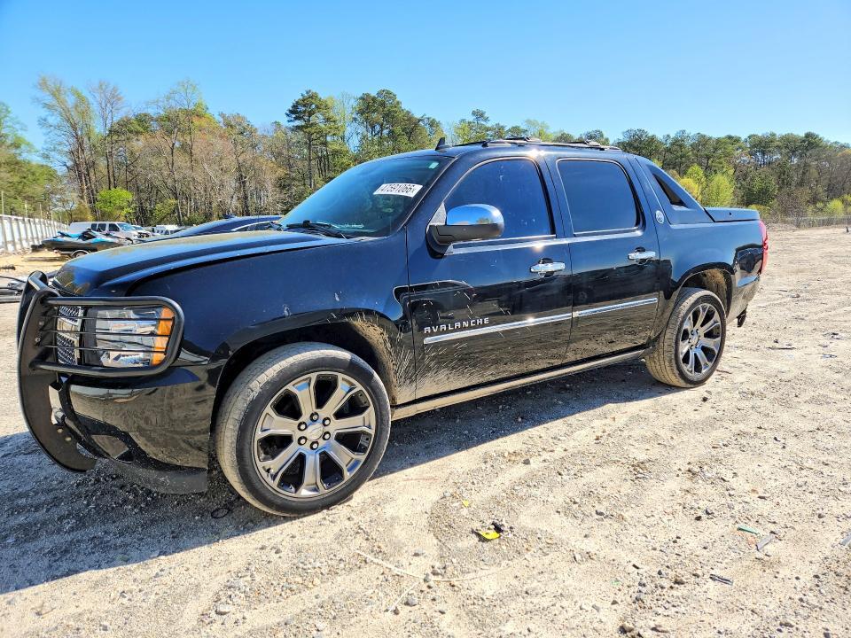 2013 Chevrolet Avalanche LTZ