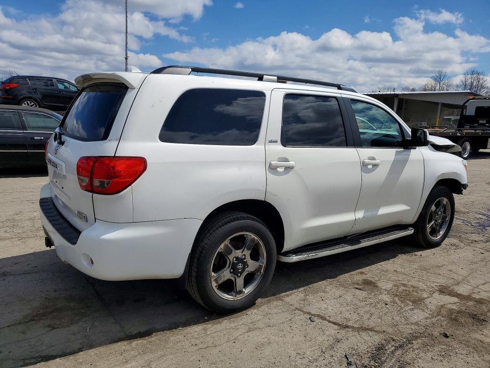 2010 Toyota Sequoia SR5
