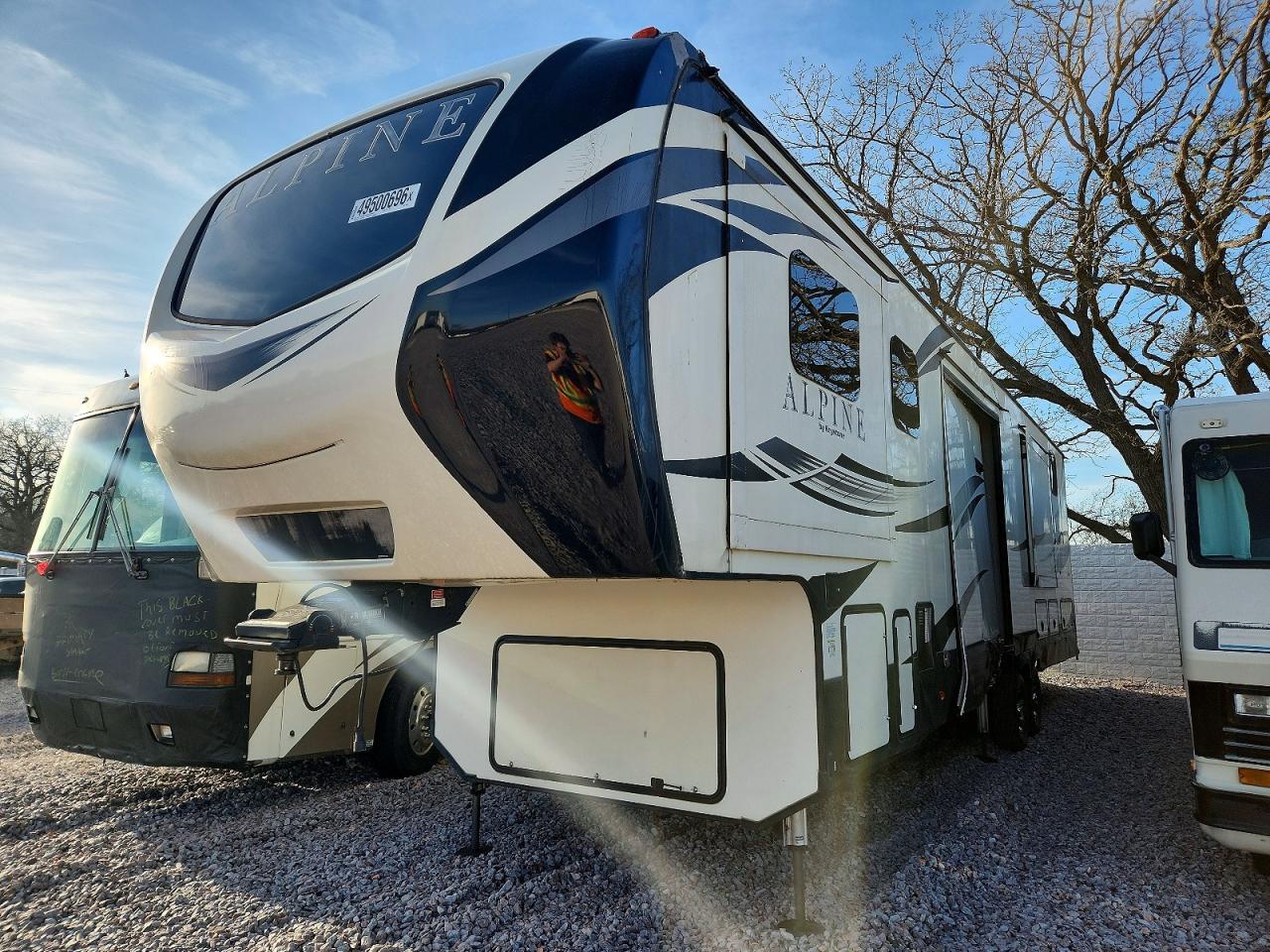 2019 Keystone Alpine 3701FL