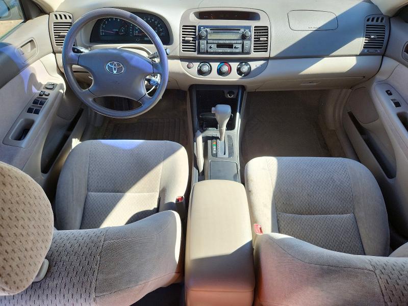 2003 Toyota Camry le