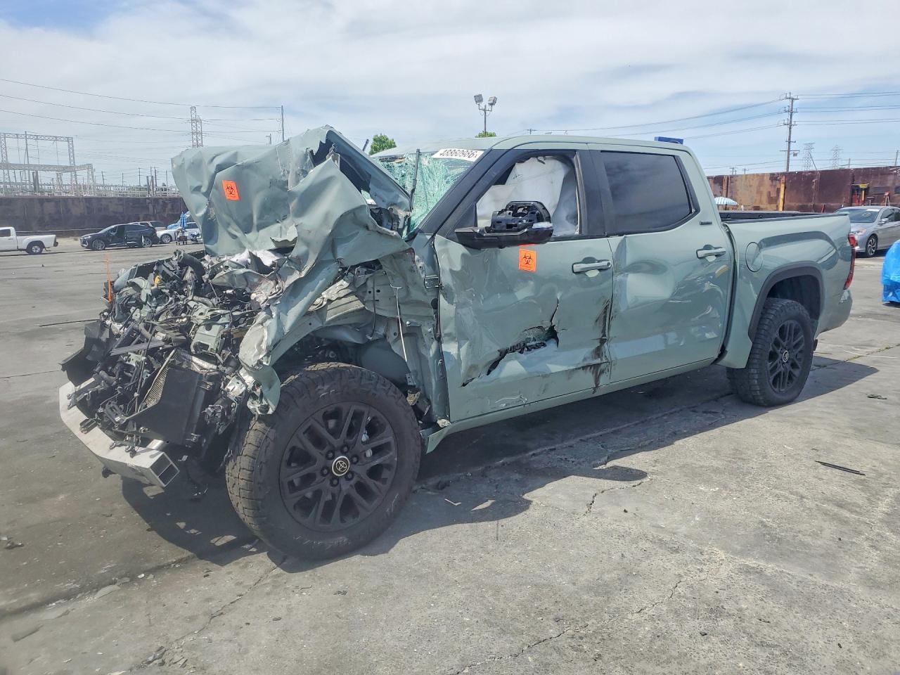2024 Toyota Tundra Limited HV