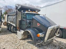 Camiones salvage a la venta en subasta: 2014 Peterbilt 365 Dump Truck