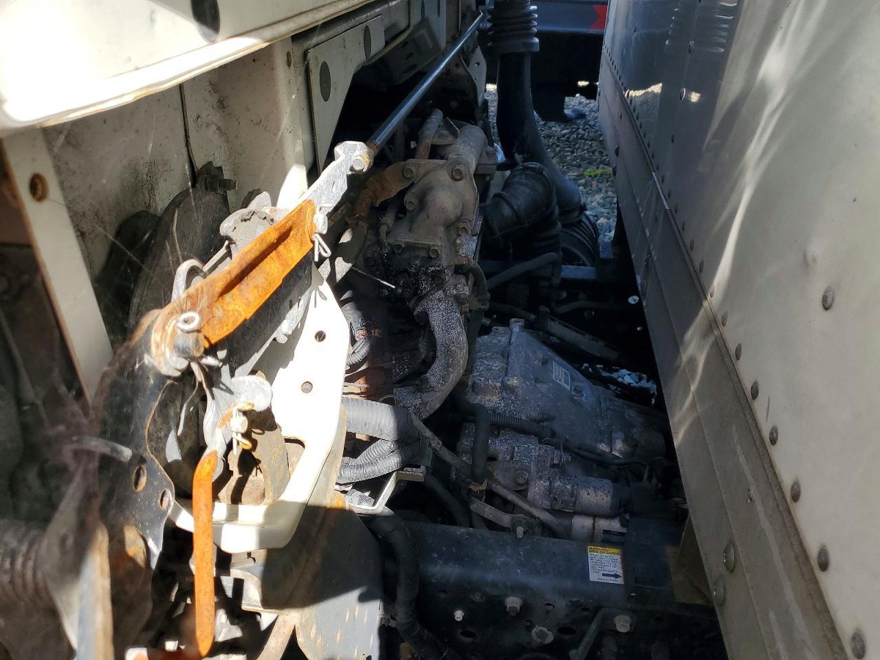 2018 Isuzu NPR