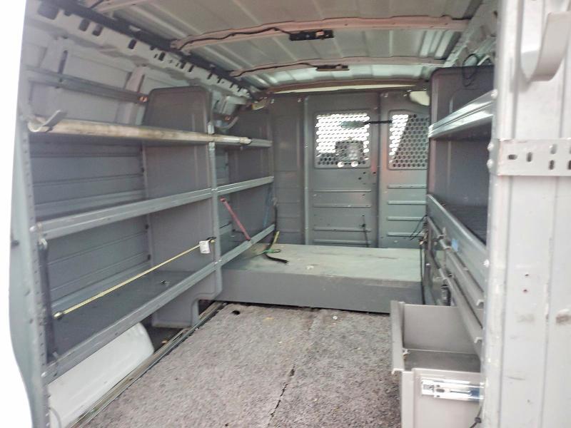 2016 GMC Savana G2500 Utility / Service van