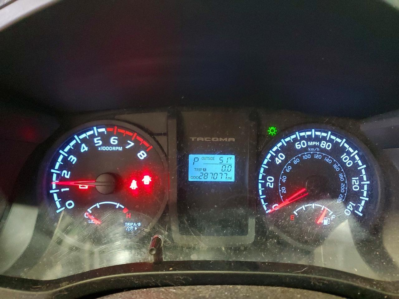 2017 Toyota Tacoma SR