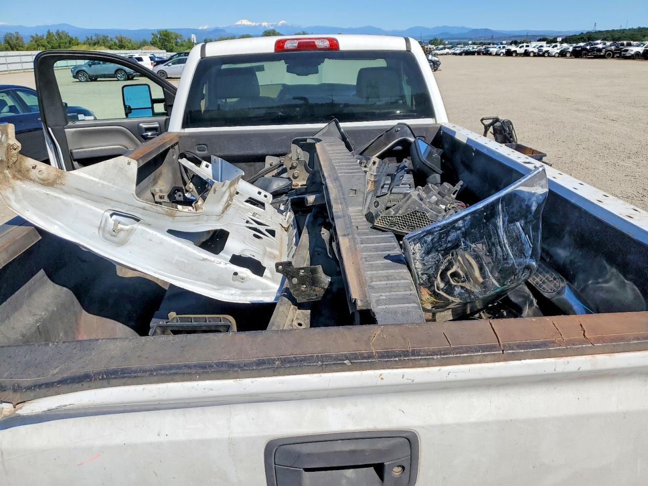 2015 Chevrolet Silverado C2500 Heavy Duty