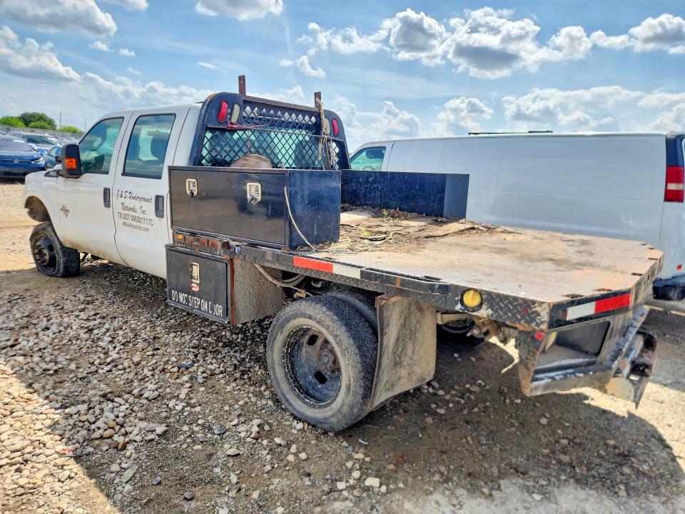 2015 Ford F350 Super Duty Flatbed Truck