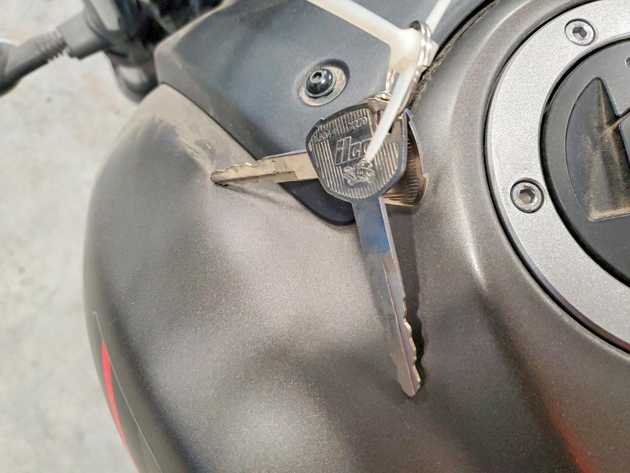 2021 Kawasaki EN650 D