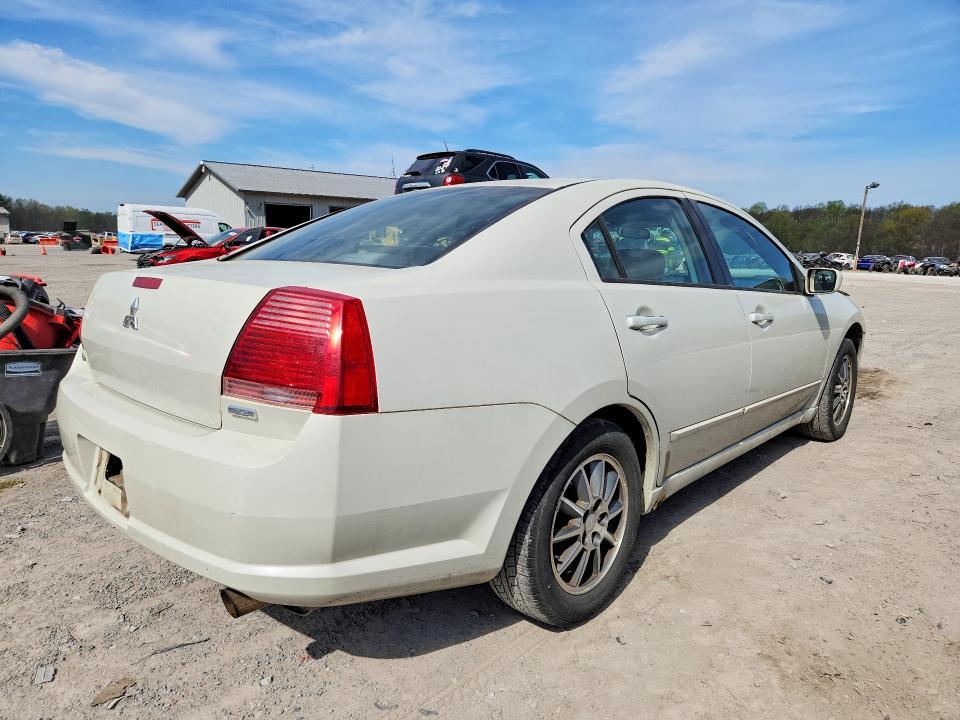2005 Mitsubishi Galant es Medium