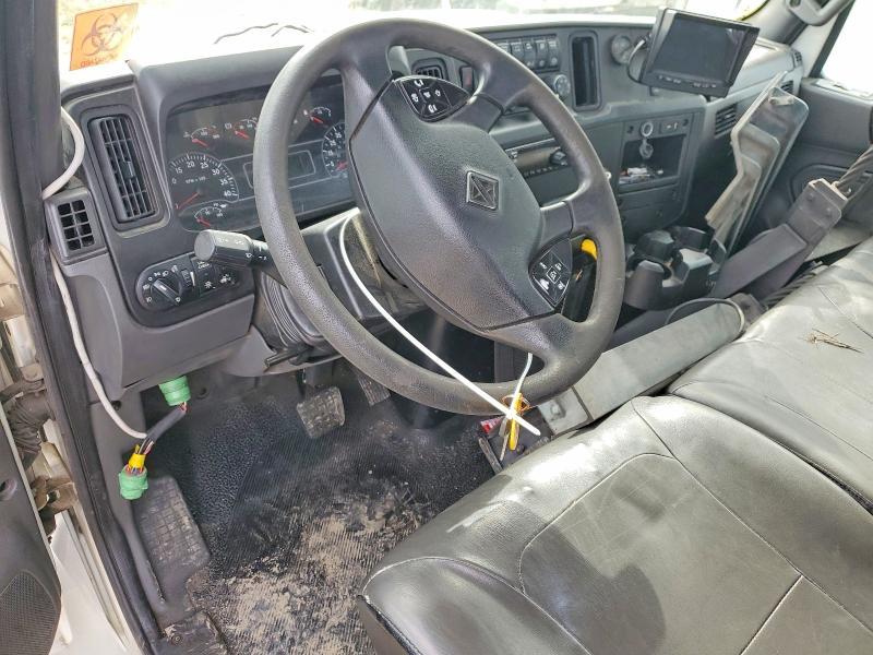 2020 International MV607-Semi Truck