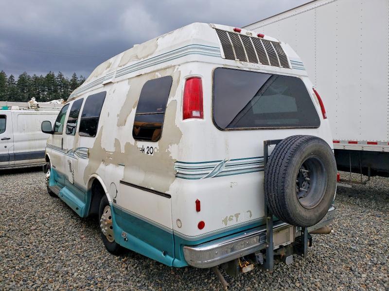 2001 Chev Roadtrk RV