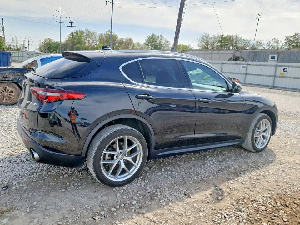2018 Alfa Romeo Stelvio