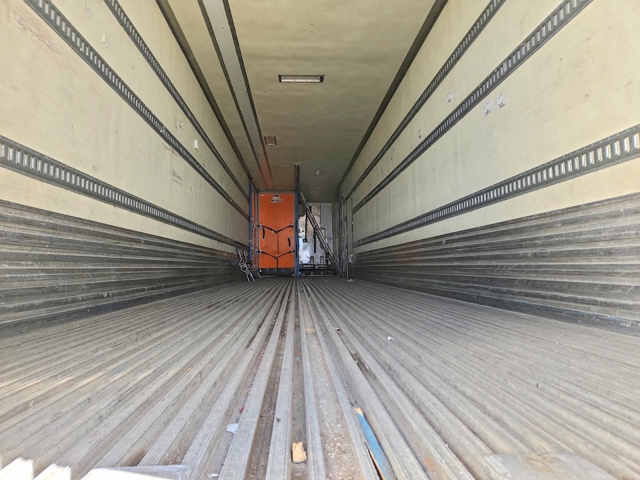 2015 Utility VS2RA Refrigerated Van Trailer