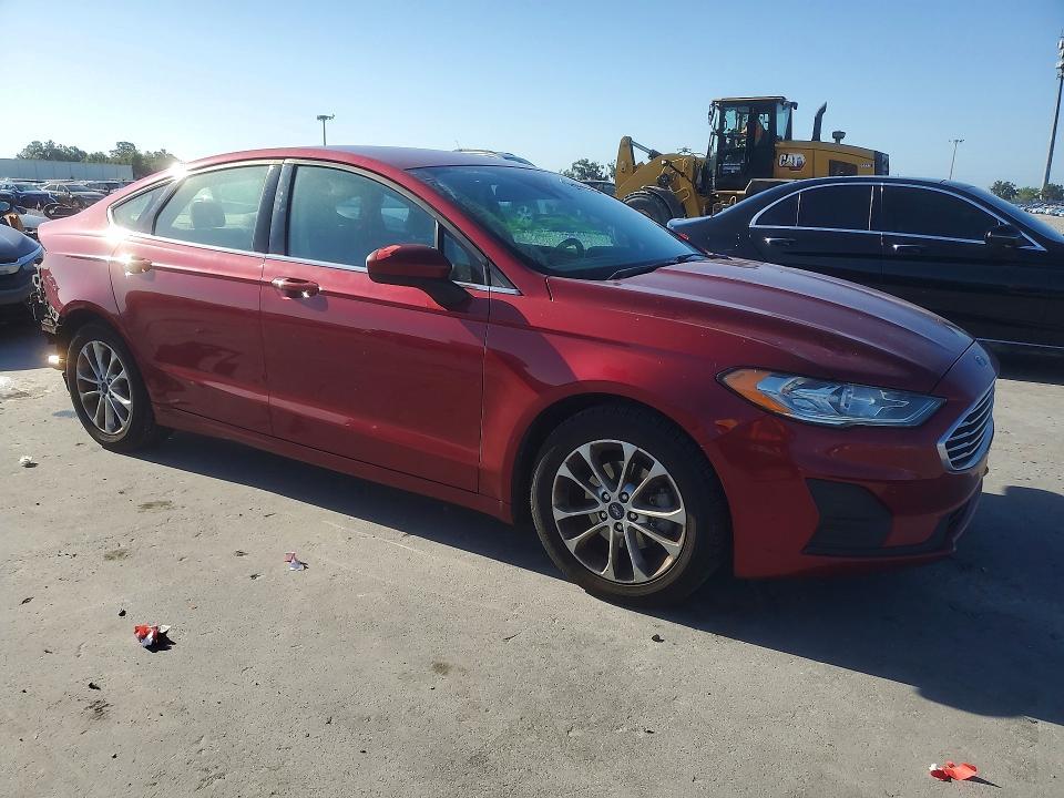 2019 Ford Fusion se
