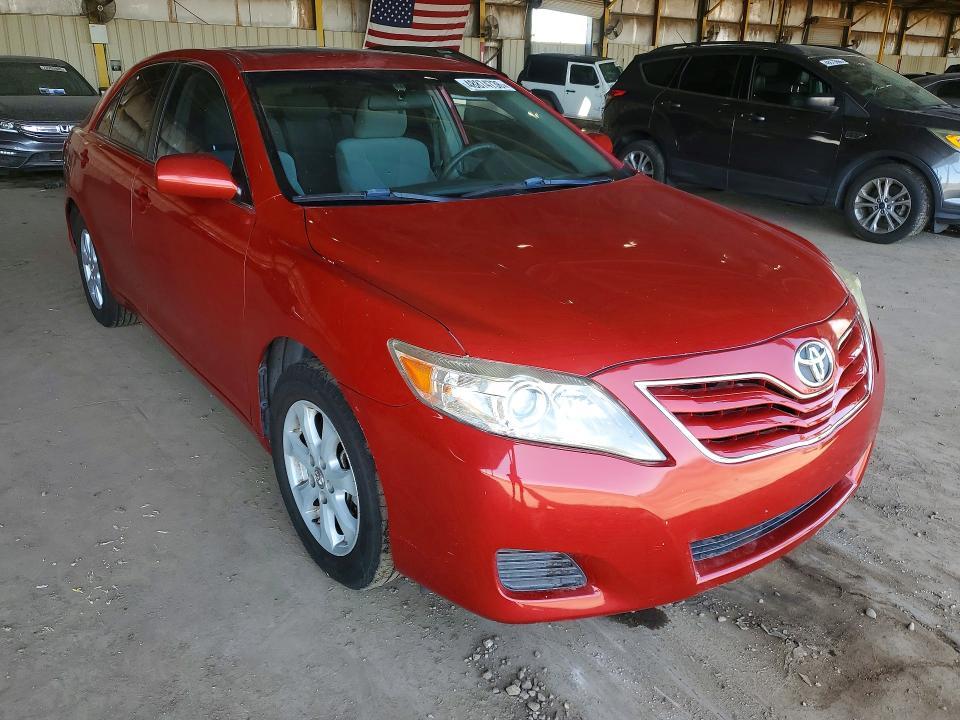 2010 Toyota Camry le