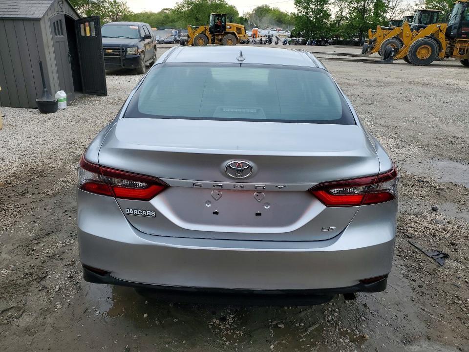 2023 Toyota Camry le