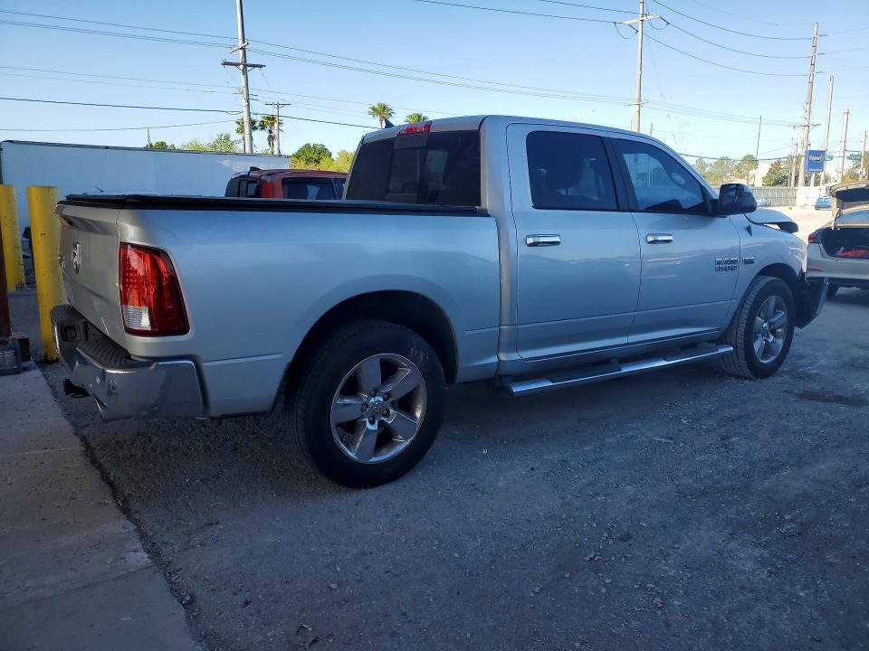 2016 Dodge RAM 1500 SLT