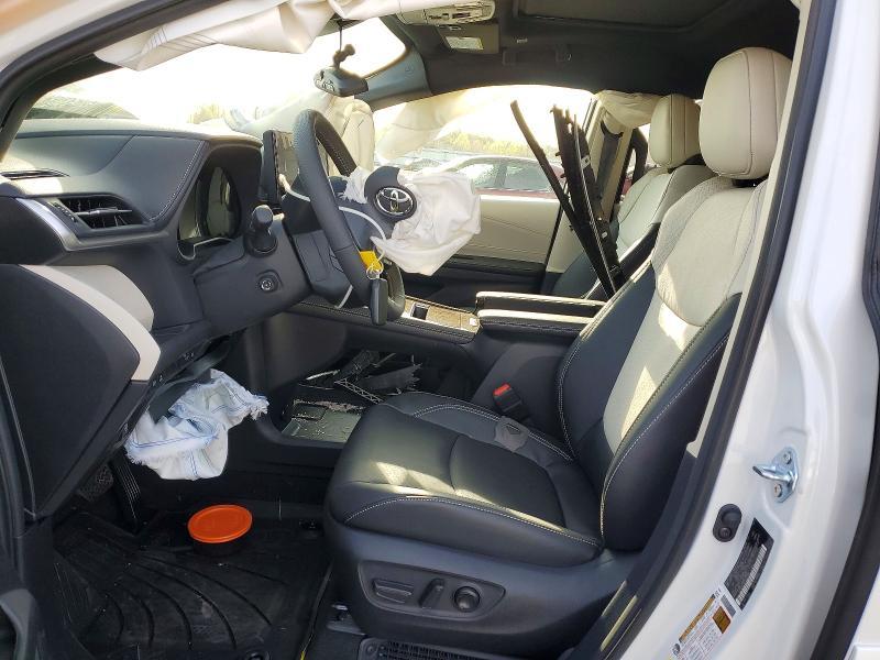 2026 Toyota Sienna Limited 7-passenger
